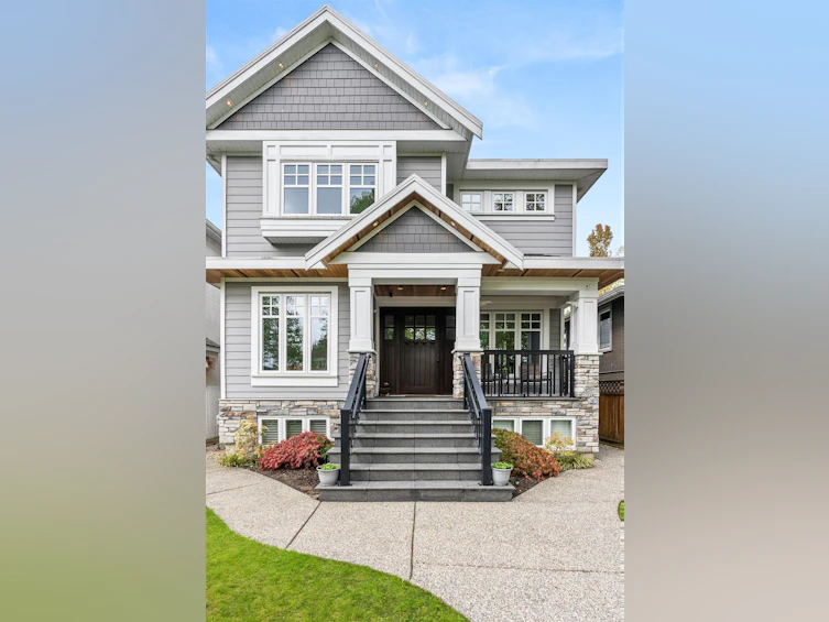 6229 St. Catherines Street, Vancouver, BC, V5W 3G7 - 2