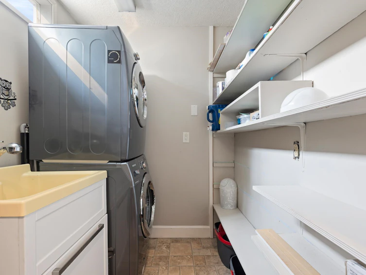 395 Alder Street, Cultus Lake, BC, V2R 4Z1 - 18