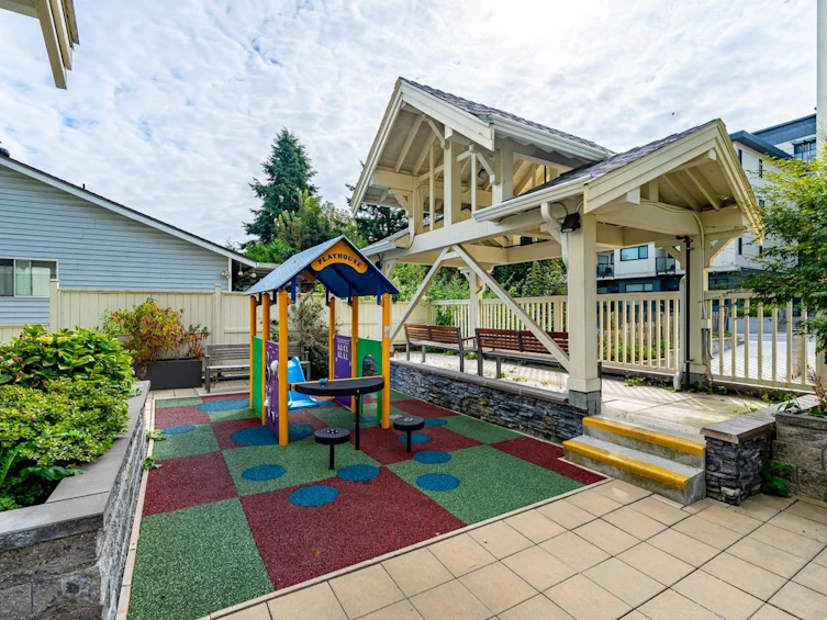 2306 Spring Street, Port Moody, BC, V3H 0M6 - 38