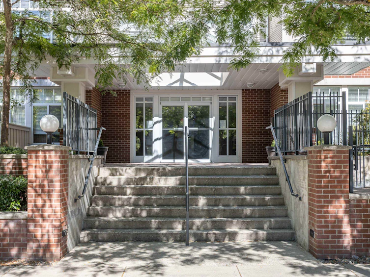 302-2353 Marpole Avenue, Port Coquitlam, BC, V3C 2A1 - 2