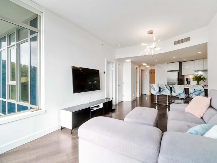 1006-3557 Sawmill Crescent, Vancouver, BC, V5S 0E2 - 4