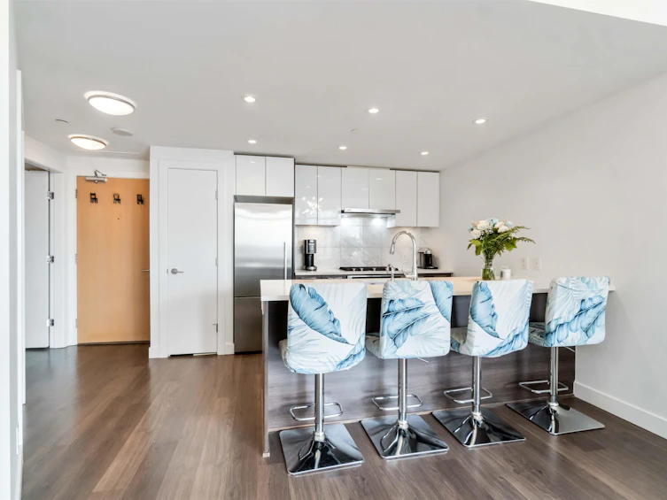 1006-3557 Sawmill Crescent, Vancouver, BC, V5S 0E2 - 7