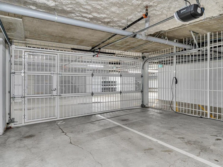 2-1133 Ridgewood Avenue, North Vancouver, BC, V7R 0A4 - 32