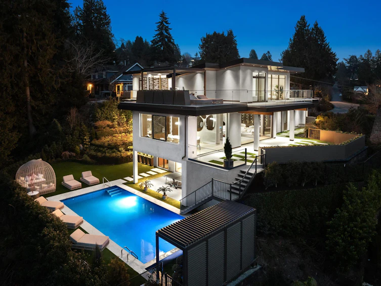 1405 28th Street, West Vancouver, BC, V7V 1M1 - 2