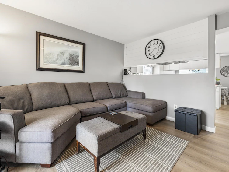 15618 93 Avenue, Surrey, BC, V4N 3B2 - 15