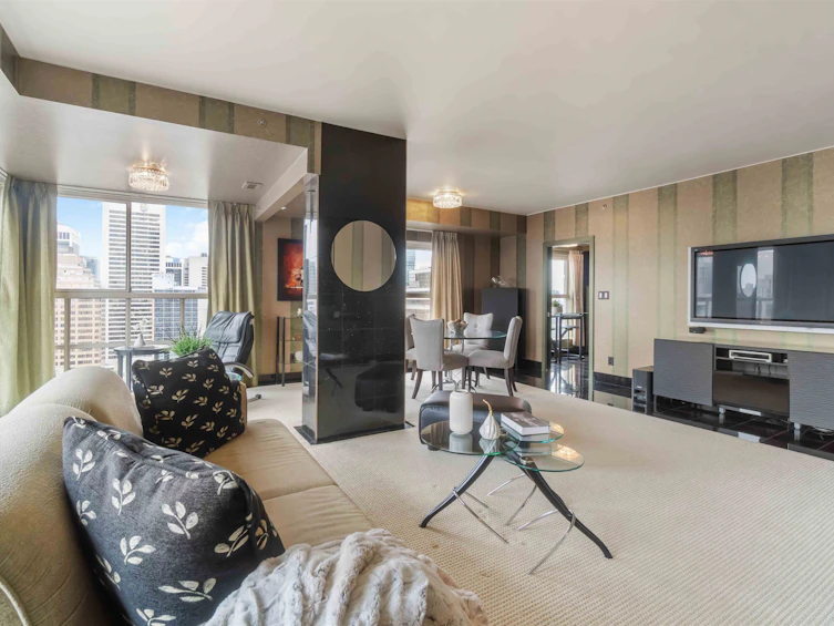 2201-909 Burrard Street, Vancouver, BC, V6Z 2N2 - 8