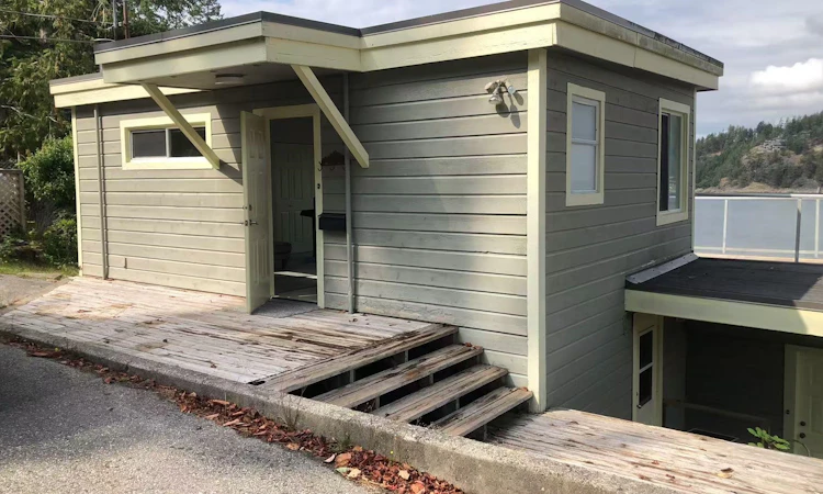 13044 Hassan Road