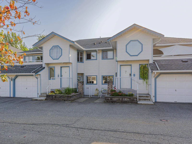 35 - 19797 64th Avenue, Langley BC V2Y 1G9