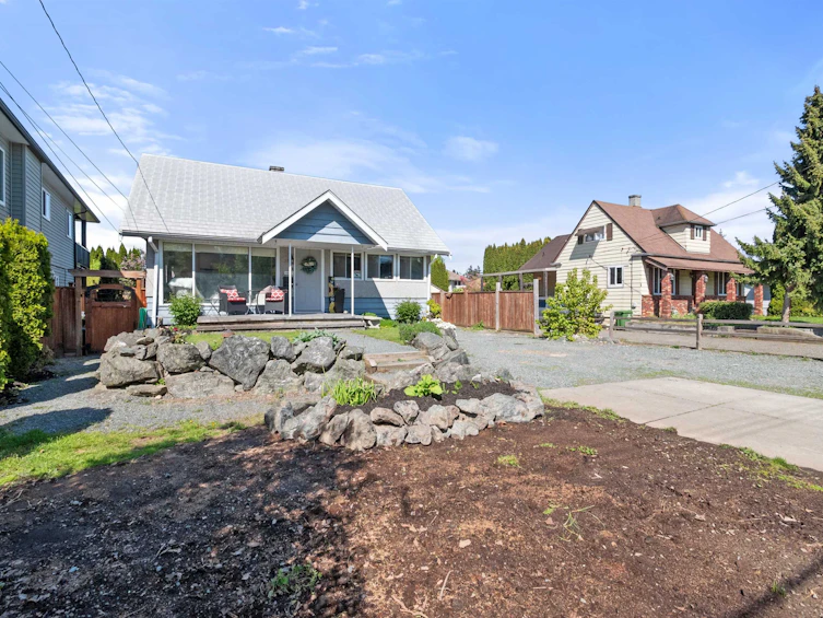 45325 Crescent Drive, Chilliwack, BC, V2P 1G5 - 3