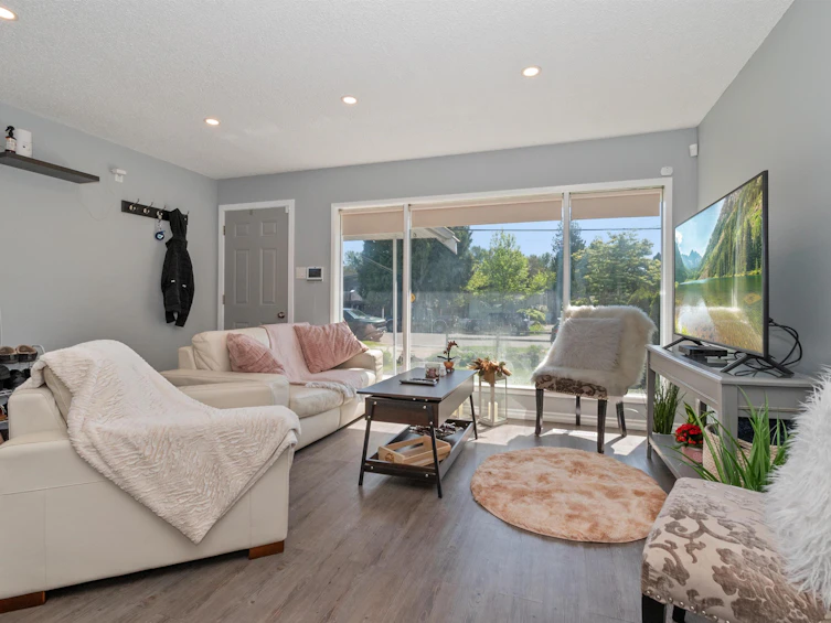 45325 Crescent Drive, Chilliwack, BC, V2P 1G5 - 6