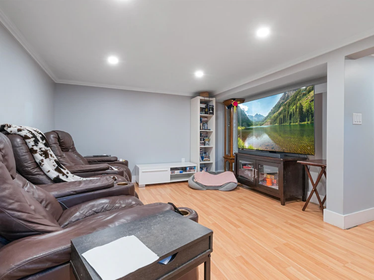 45325 Crescent Drive, Chilliwack, BC, V2P 1G5 - 23
