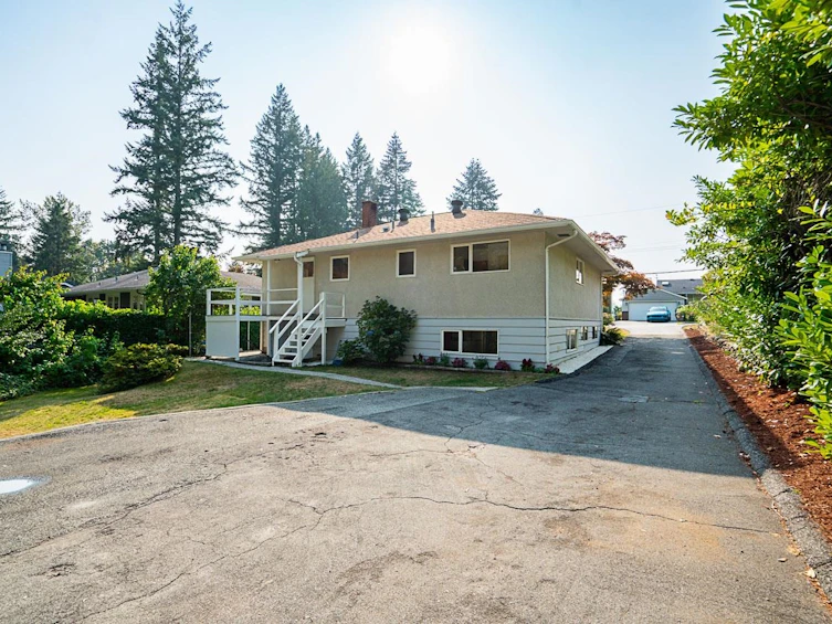 1302 Lennox Street, North Vancouver, BC, V7H 1X3 - 7