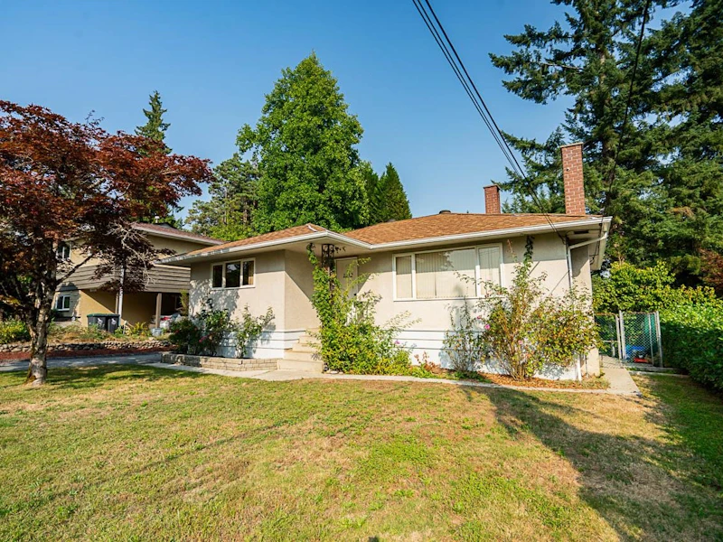 1302 Lennox Street, North Vancouver BC V7H 1X3