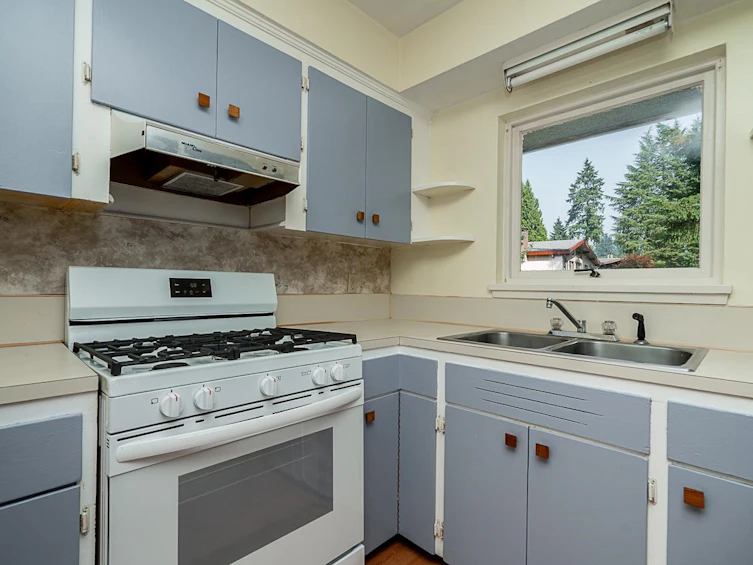 1302 Lennox Street, North Vancouver, BC, V7H 1X3 - 17
