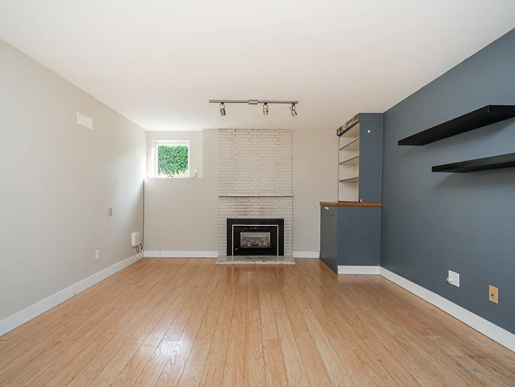 1302 Lennox Street, North Vancouver, BC, V7H 1X3 - 27