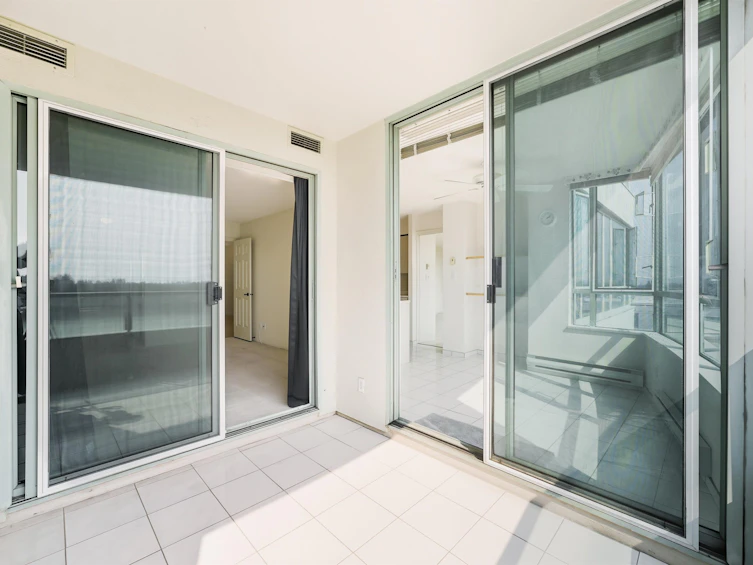 1004-15038 101 Avenue, Surrey, BC, V3R 0N2 - 25