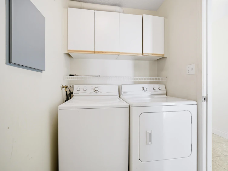 1004-15038 101 Avenue, Surrey, BC, V3R 0N2 - 23