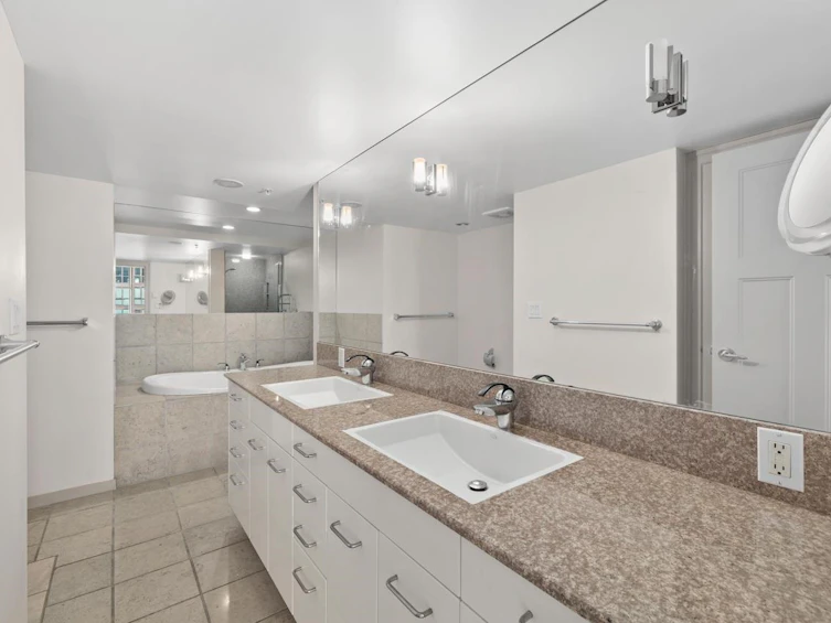 2202-1331 Alberni Street, Vancouver, BC, V6E 4S1 - 12