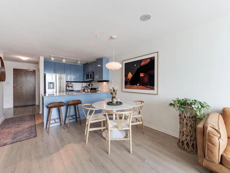 1002-188 E Esplanade Esplanade, North Vancouver, BC, V7L 4Y1 - 6