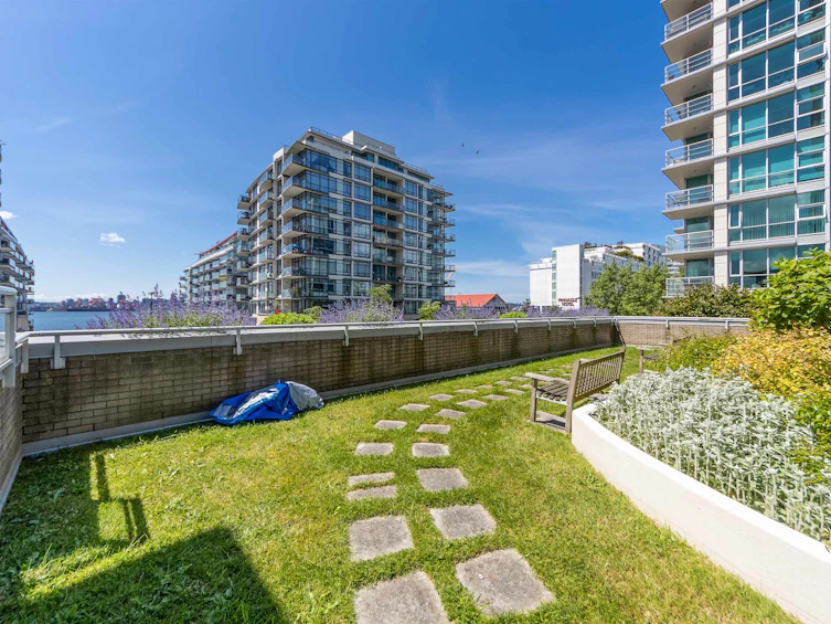 1002-188 E Esplanade Esplanade, North Vancouver, BC, V7L 4Y1 - 24