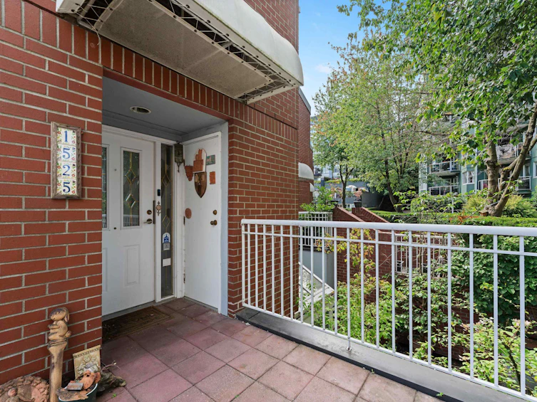 1525 Mariner Walk, Vancouver, BC, V6J 5A6 - 4