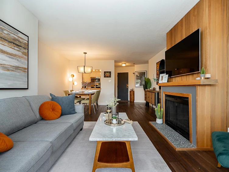 402-2222 Prince Edward Street, Vancouver, BC, V5T 4M6 - 4