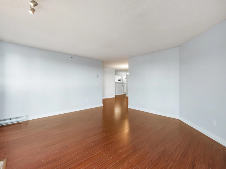 1104-1185 Quayside Drive, New Westminster, BC, V3M 6T8 - 8