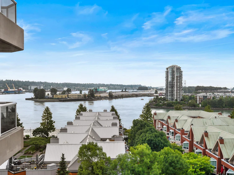 1104-1185 Quayside Drive, New Westminster, BC, V3M 6T8 - 2