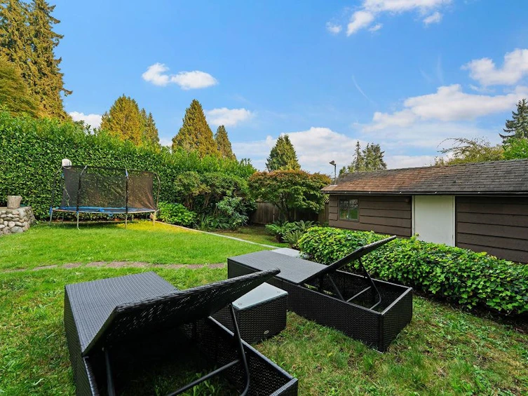 2758 Nelson Avenue, West Vancouver, BC, V7V 2R9 - 38