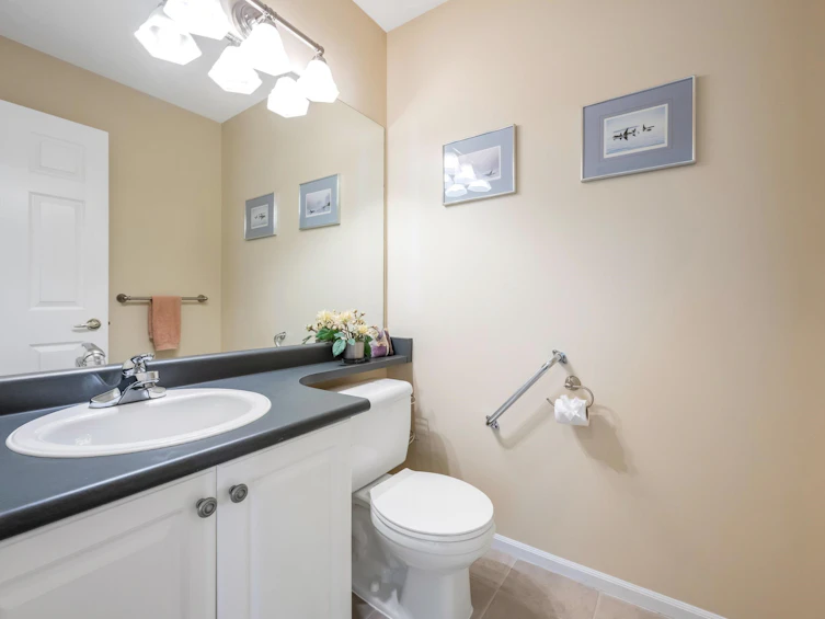 7-6488 168 Street, Surrey, BC, V3S 8Z1 - 8