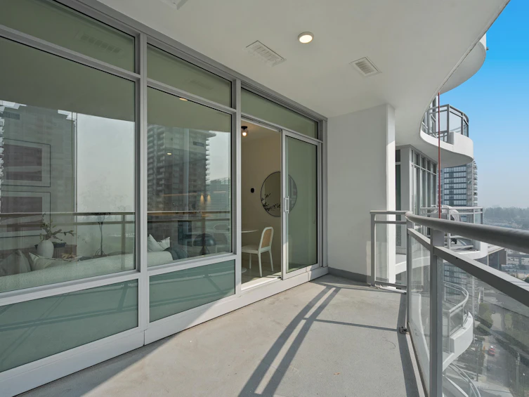 2106-13318 104 Avenue, Surrey, BC, V3T 0R2 - 9