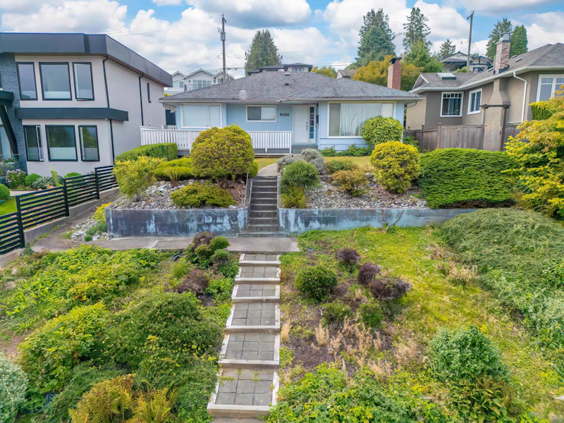 4066 Yale Street, Burnaby BC V5C 1P9
