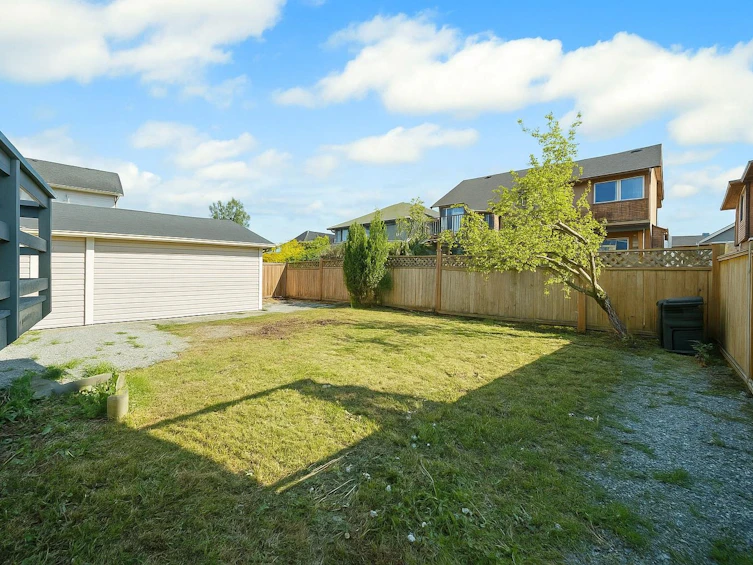 12768 114a Avenue, Surrey, BC, V3V 3P4 - 24