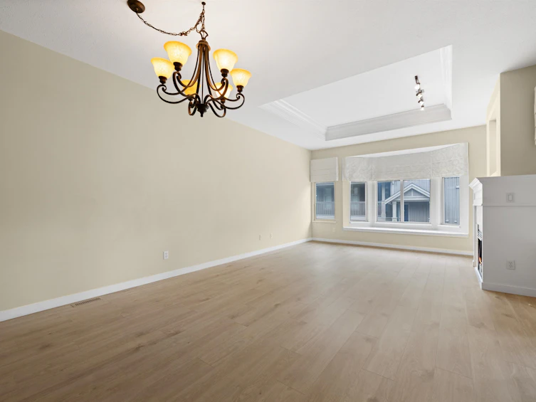 61-8868 16th Avenue, Burnaby, BC, V3N 5A6 - 5
