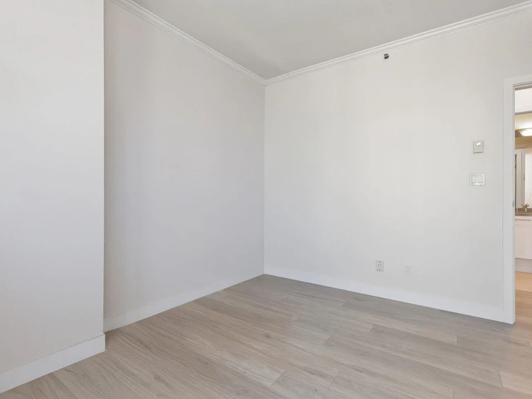 2204-1500 Hornby Street, Vancouver, BC, V6Z 2R1 - 18
