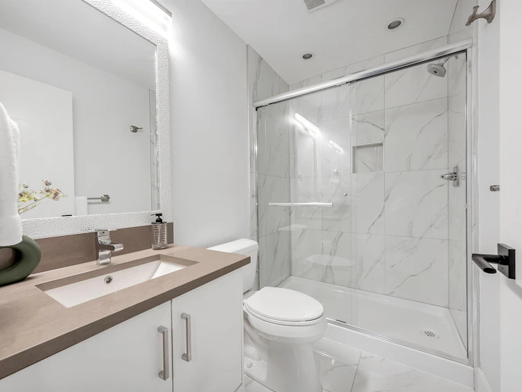 3747 Frances Street, Burnaby, BC, V5C 2N9 - 25