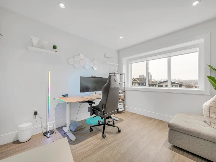 3747 Frances Street, Burnaby, BC, V5C 2N9 - 18