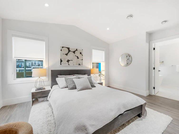 3747 Frances Street, Burnaby, BC, V5C 2N9 - 14