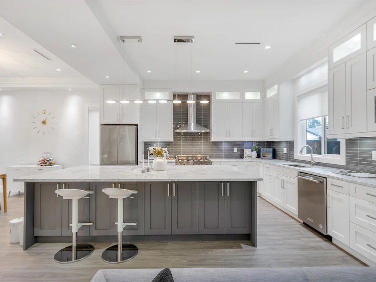 3747 Frances Street, Burnaby, BC, V5C 2N9 - 7