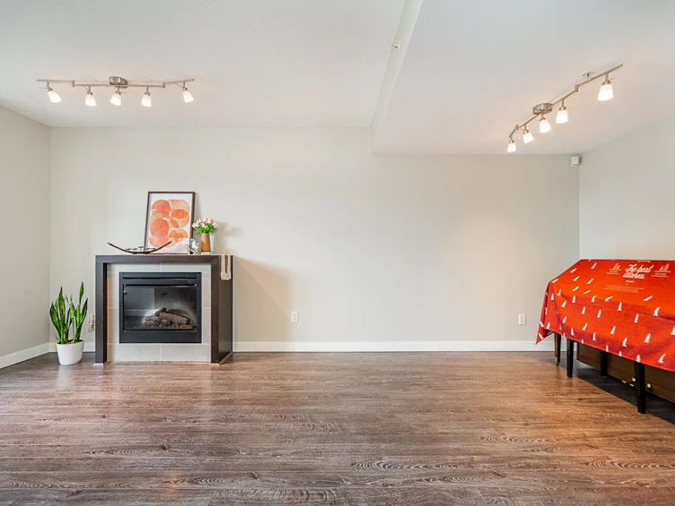 7064 Walker Avenue, Burnaby, BC, V5E 3C5 - 5