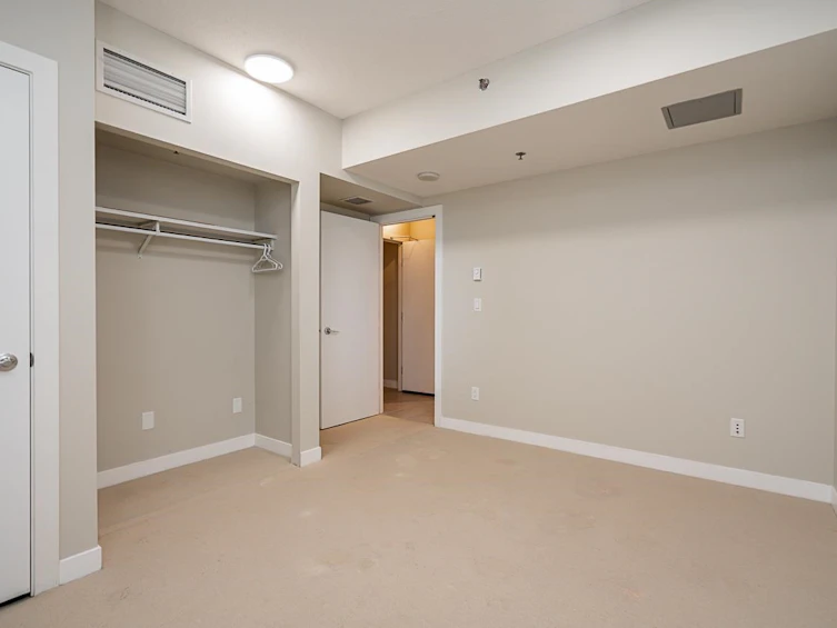 7064 Walker Avenue, Burnaby, BC, V5E 3C5 - 30