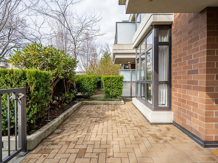 7064 Walker Avenue, Burnaby, BC, V5E 3C5 - 3