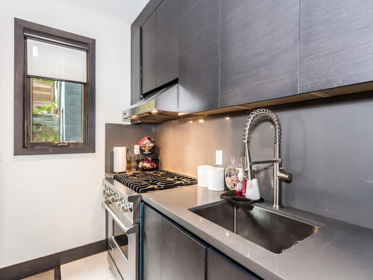 2301 Ottawa Avenue, West Vancouver, BC, V7V 2S8 - 12