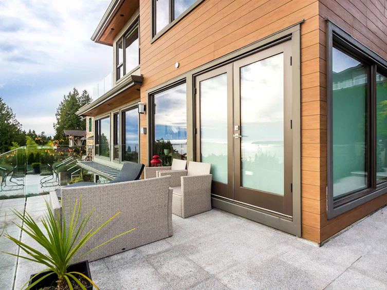 2301 Ottawa Avenue, West Vancouver, BC, V7V 2S8 - 3