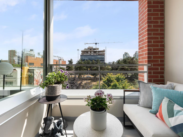 415-221 Union Street, Vancouver, BC, V6A 0B4 - 15