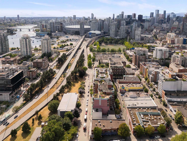 415-221 Union Street, Vancouver, BC, V6A 0B4 - 27