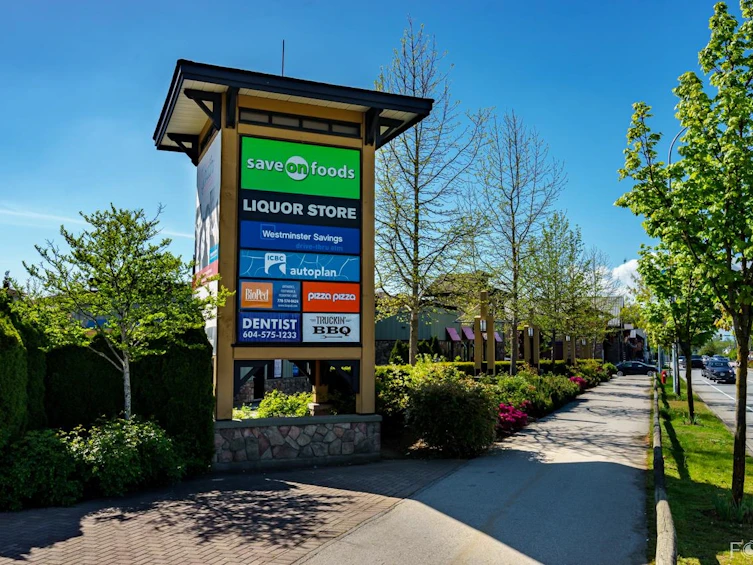 37-19330 69 Avenue, Surrey, BC, V4N 0Z2 - 39