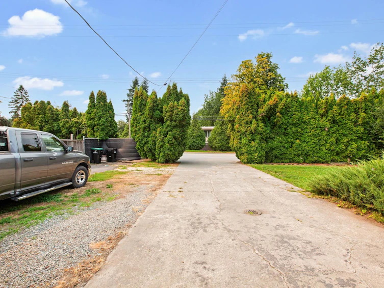 4880 200 Street, Langley, BC, V3A 1L5 - 3