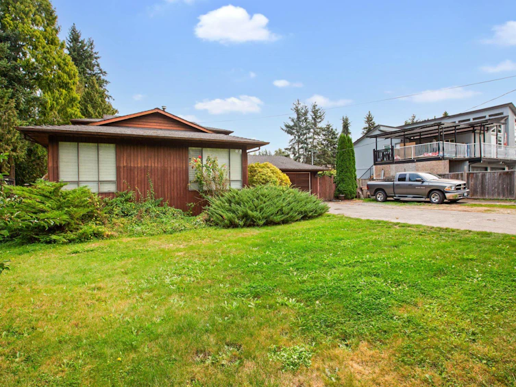 4880 200 Street, Langley, BC, V3A 1L5 - 2