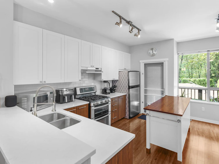 41-100 Klahanie Drive, Port Moody, BC, V3H 5K3 - 11
